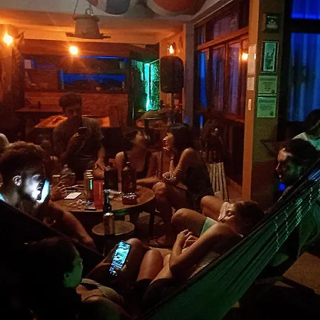 Submarino Hostel-2